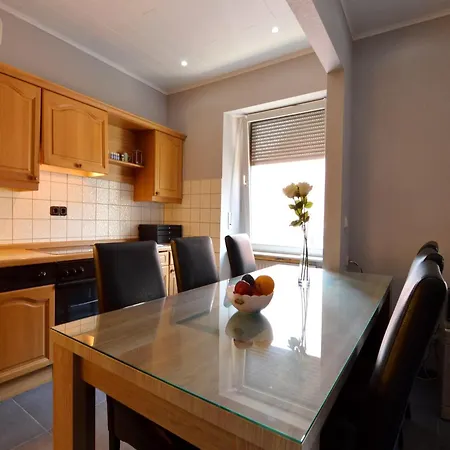 Attractive Apartment In Zell Near River Extérieur photo