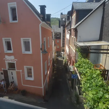 Attractive Apartment In Zell Near River Extérieur photo
