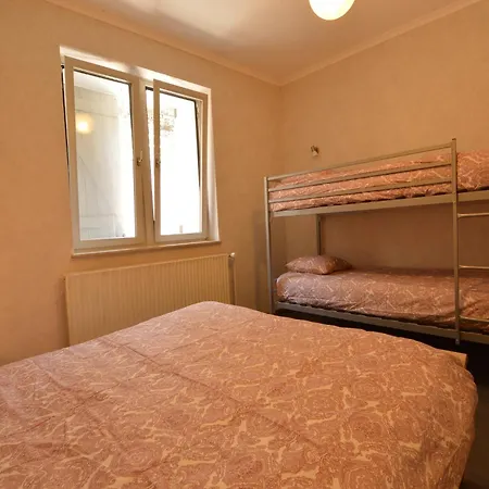 Attractive Apartment In Zell Near River Extérieur photo