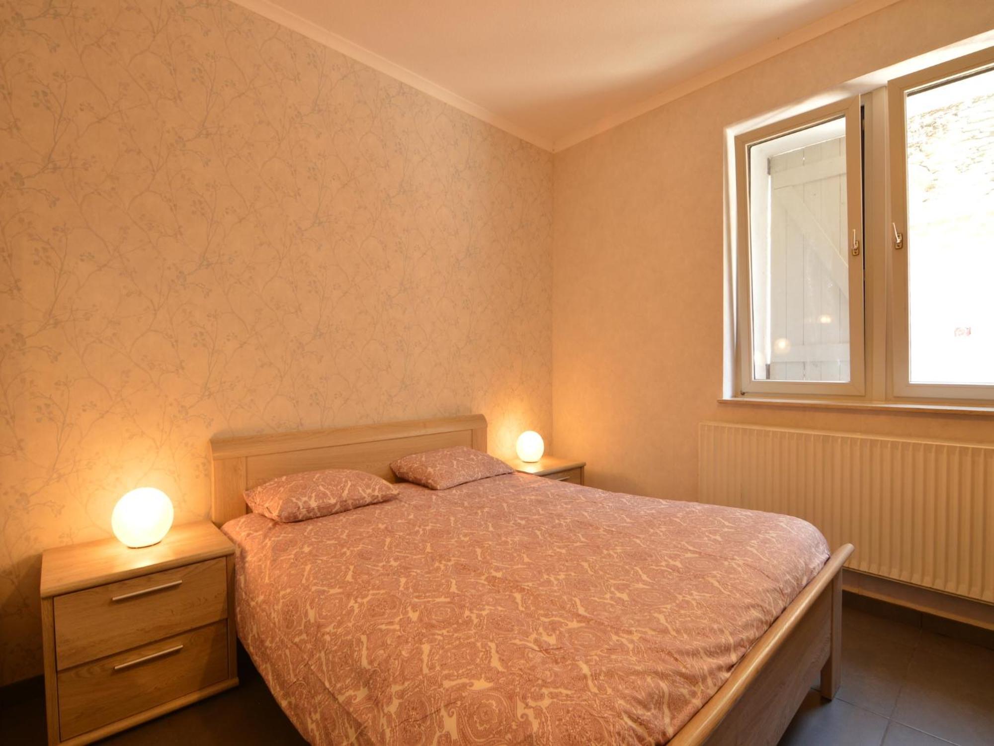Apartment Attractive In Near River Zell an der Mosel